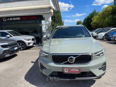Volvo XC40 automatico Core Grigio usata Assisi