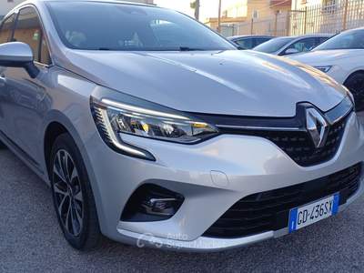 Renault Clio Blue dCi 85 CV 5 porte Intens Grigio usata Massafra