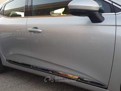 Renault Clio Blue dCi 85 CV 5 porte Intens Grigio usata Massafra