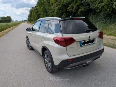 Suzuki Vitara 1.0 Benzina 112cv 4X4 AllGrip GANCIO DI TRAINO Beige usata Cavasso Nuovo