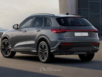 Audi Q5 TDI 220 kW-mHEV S tronic quattro SLine Super Full Grigio usata Melegnano