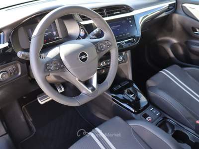 Opel Corsa 1.2cc 100cv AT8 Aut. GS Bianco usata Pozzuoli