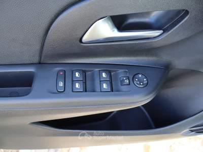 Opel Corsa 1.2cc 100cv AT8 Aut. GS Bianco usata Pozzuoli