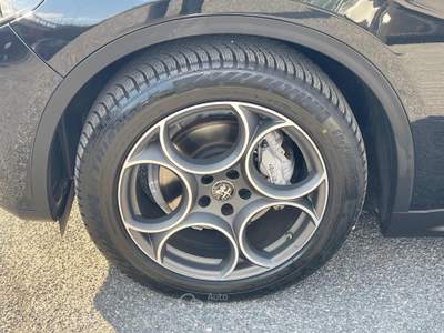 Alfa Romeo Stelvio 2.2 Turbodiesel 160 CV AT8 RWD Ti ULTIMO TIPO Nero usata Fiumicino