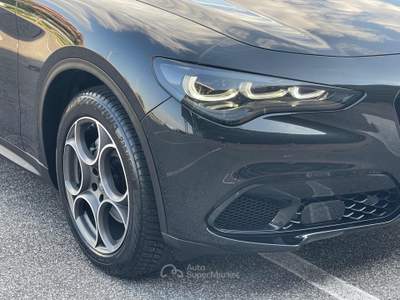 Alfa Romeo Stelvio 2.2 Turbodiesel 160 CV AT8 RWD Ti ULTIMO TIPO Nero usata Fiumicino