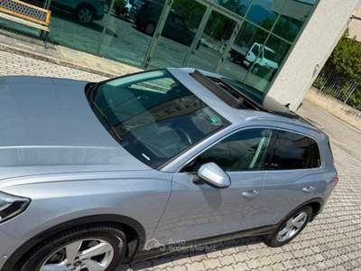 Audi Q3 40 TDI quattro Stronic TETTO APRIBILE Advanced Grigio usata San Salvatore Telesino