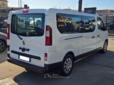 Renault Trafic T27 1.6 dCi 120CV S&S PL-TN Intens Bianco usata Frattaminore