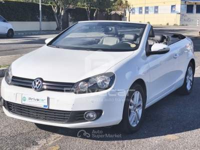 Volkswagen Golf VOLKSWAGEN Golf Cabriolet 1.6 TDI Bianco usata Aprilia