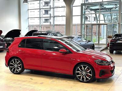 Volkswagen Golf GTI 2.0 tsi Performance DSG-LED-19"-Tetto-DCC-Dynaudio-FULL Rosso usata Paderno Dugnano