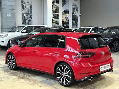 Volkswagen Golf GTI 2.0 tsi Performance DSG-LED-19"-Tetto-DCC-Dynaudio-FULL Rosso usata Paderno Dugnano