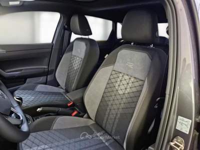 Volkswagen Taigo VOLKSWAGEN TAIGO 1.0 TSI 81KW R-LINE SUV usata Bari