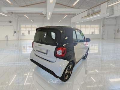 Smart ForTwo SMART FORTWO EQ 41KW PASSION COUPE usata Pozzuoli