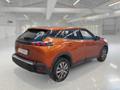 Peugeot 2008 PEUGEOT 2008 PURETECH 100 ACTIVE S/S CROSSOVER usata Verona