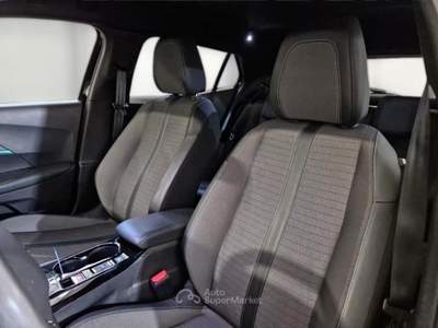 Peugeot 2008 PEUGEOT 2008 BLUEHDI 130 EAT8 ALLURE PACK S/S AUT. CROSSOVER usata Bentivoglio