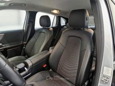 Mercedes-Benz GLA MERCEDES-BENZ CLASSE GLA GLA 200 AUTOMATIC BUSINESS EXTRA CROSSOVER usata Casei Gerola