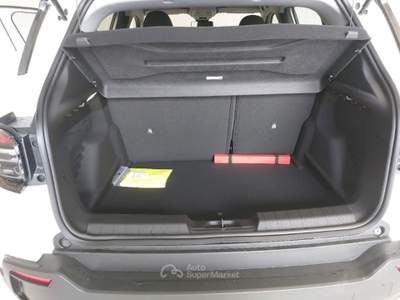 Jeep Avenger JEEP AVENGER 1.2 TURBO LONGITUDE SUV usata Bari