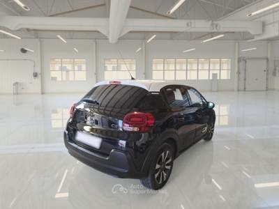 Citroen C3 CITROEN C3 PURETECH 83 SES SHINE NEO PATENTATI 5 PORTE BERLINA usata Pozzuoli