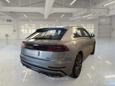 Audi Q8 AUDI Q8 50 TDI MHEV 210KW QUATTRO TIPTRONIC SPORT SUV usata Pozzuoli
