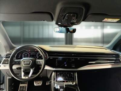Audi Q8 AUDI Q8 50 TDI MHEV 210KW QUATTRO TIPTRONIC SPORT SUV usata Pozzuoli