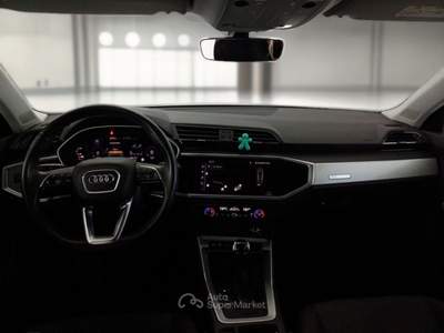 Audi Q3 AUDI Q3 45 TFSI E S TRONIC BUSINESS SUV usata Pozzuoli