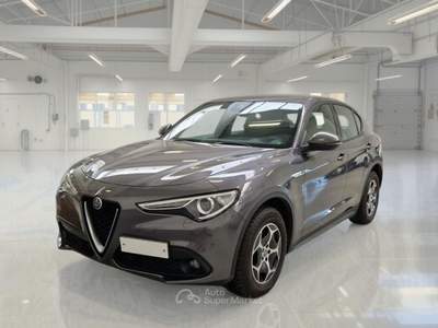 Alfa Romeo Stelvio ALFA ROMEO STELVIO 2.2 TD 190 CV SUPER BUSINESS AT8 Q4 SUV usata Casei Gerola