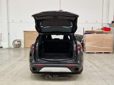 Alfa Romeo Stelvio ALFA ROMEO STELVIO 2.2 TD 190 CV SUPER BUSINESS AT8 Q4 SUV usata Casei Gerola