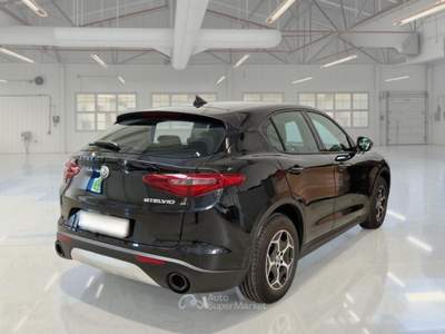 Alfa Romeo Stelvio ALFA ROMEO STELVIO 2.2 TD 190 CV SUPER BUSINESS AT8 Q4 SUV usata Casei Gerola