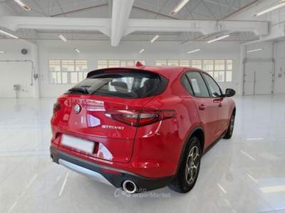 Alfa Romeo Stelvio ALFA ROMEO STELVIO 2.0 TURBO BENZINA 200 CV BUSINESS AT8 Q4 SUV usata Casei Gerola