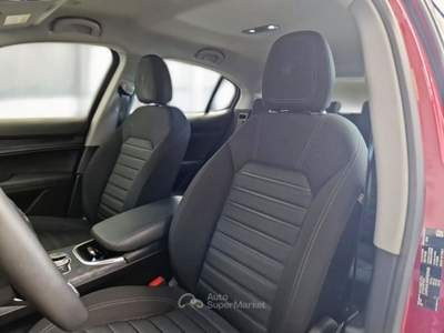 Alfa Romeo Stelvio ALFA ROMEO STELVIO 2.0 TURBO BENZINA 200 CV BUSINESS AT8 Q4 SUV usata Casei Gerola