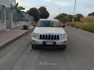 Jeep Grand Cherokee Non fumatore Grigio usata Sassari