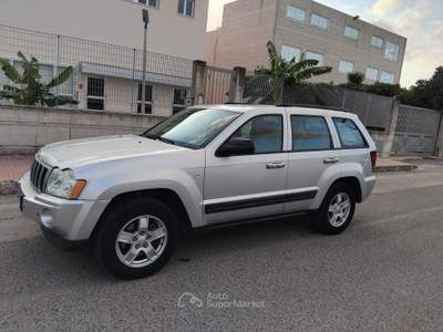 Jeep Grand Cherokee Non fumatore Grigio usata Sassari