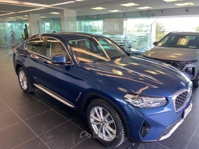 BMW X4 xDrive20d 48V Xline Blu/Azzurro usata Nola