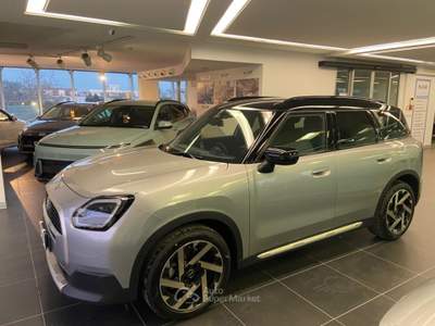 MINI Countryman D Favoured Countryman Grigio usata Nola
