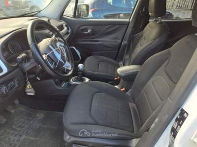 Jeep Renegade 4x4 sinistrata usata Giugliano in Campania