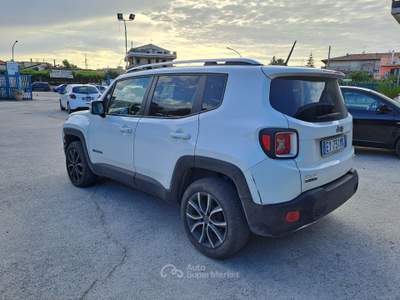 Jeep Renegade 4x4 sinistrata usata Giugliano in Campania