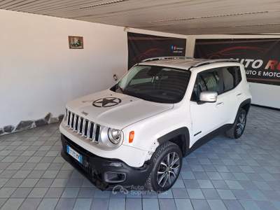 Jeep Renegade 4x4 sinistrata usata Giugliano in Campania