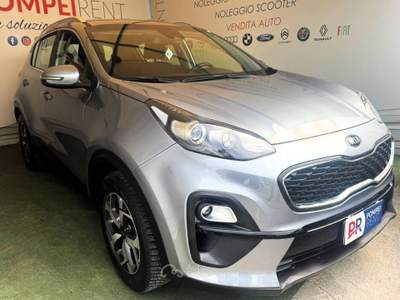 Kia Sportage 1.6 crdi mhev Business Class 2wd 136cv dct Argento usata Pompei