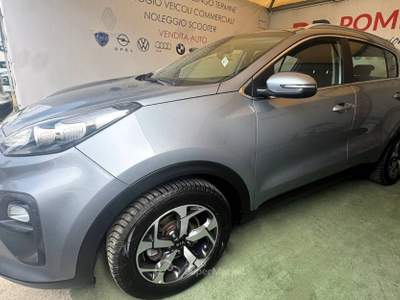 Kia Sportage 1.6 crdi mhev Business Class 2wd 136cv dct Argento usata Pompei