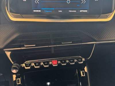 Peugeot 2008 1.2 puretech Active s&s 100cv Nero usata Pompei