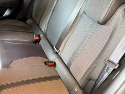 Peugeot 2008 1.2 puretech Active s&s 100cv Nero usata Pompei