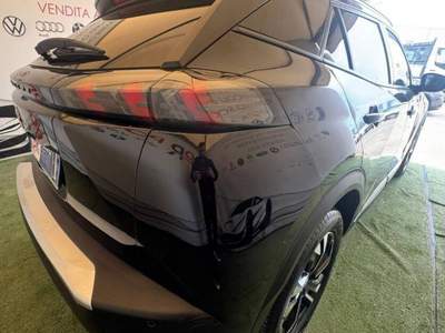 Peugeot 2008 1.2 puretech Active s&s 100cv Nero usata Pompei