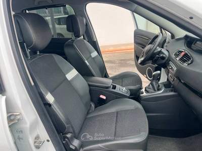 Renault Scénic 1.5 dci Dynamique Automatica Bianco usata Agliana