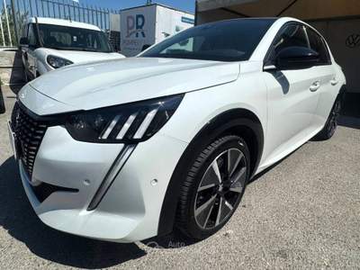 Peugeot 208 E- GT Pack 100kW Bianco usata Pompei