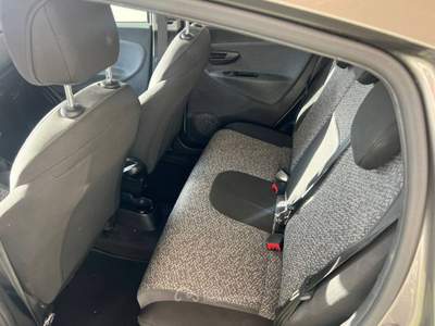 Lancia Ypsilon 1.0 firefly hybrid Gold s&s 70cv 5p.ti Argento usata Pompei