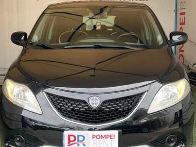 Lancia Ypsilon 1.3 mjt Gold s&s 95cv Nero usata Pompei