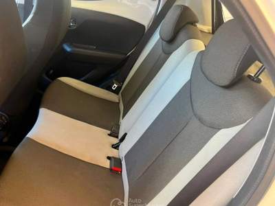 Toyota Aygo 1.0 x-wave tss 5p m-mt Bianco usata Pompei