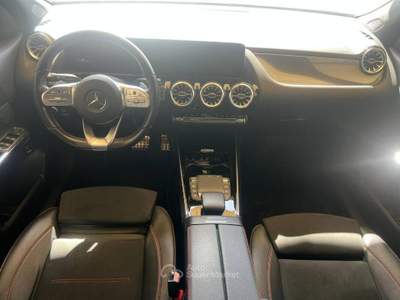 Mercedes-Benz GLA 220 d Sport 4matic auto Nero usata Pompei