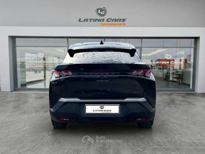 Peugeot 3008 1.2 hybrid GT 145cv AUTOM TELECAM 360 Nero usata Latina