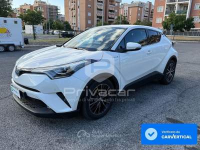 Toyota C-HR TOYOTA C-HR 1.8 Hybrid E-CVT Lounge Bianco usata Roma