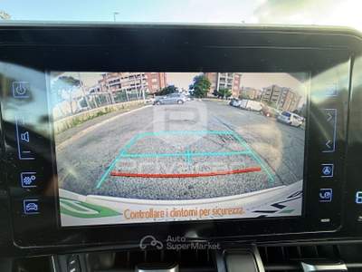 Toyota C-HR TOYOTA C-HR 1.8 Hybrid E-CVT Lounge Bianco usata Roma